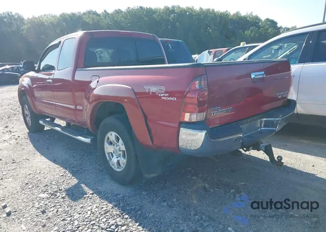 2005 Toyota Tacoma Prerunner V6 z USA, uszkodzony, nr VIN 5TETU62N85Z080409